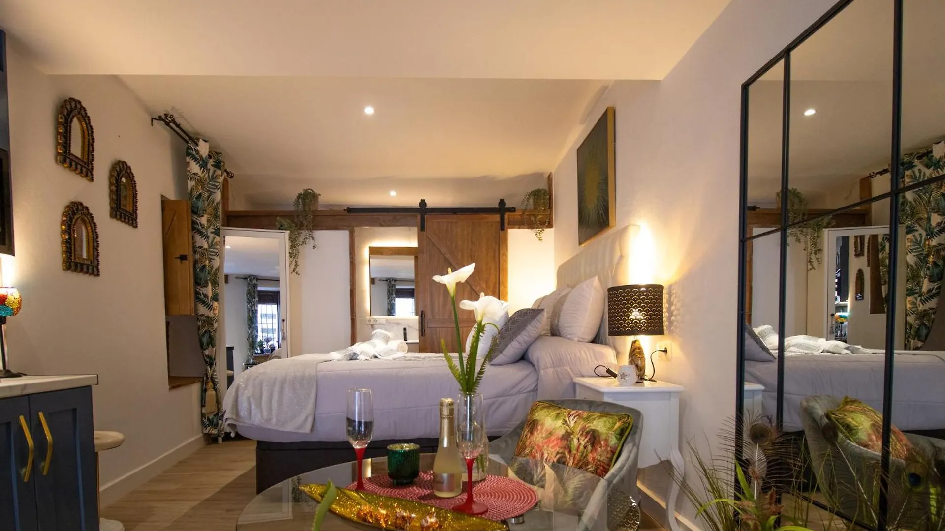 شقة Roca Loft Maruja Setenil De Las Bodegas